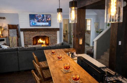 Acworth House | Lake Allatoona Getaway Near Emerson-LakePoint