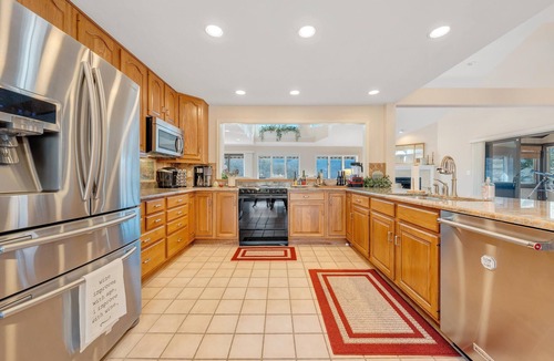 Huddleston House | Lake Allure - Private Dock, Indoor Pool, and Hot Tub