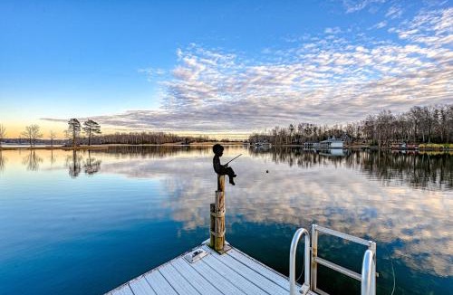 Mineral House | Lake Anna Cabana