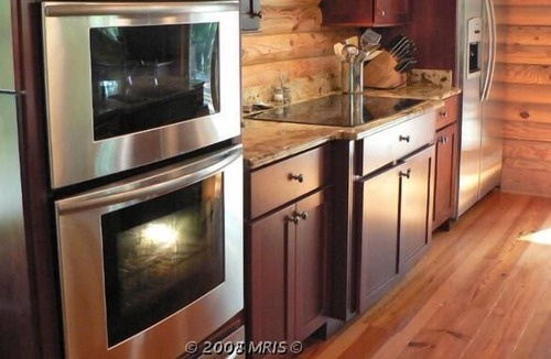 Bumpass Cabin | Lake Anna log cabin