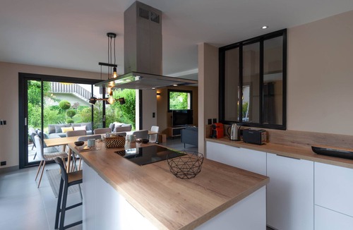 Saint-Jorioz House | Lake Annecy contemporary house with private pool - Wifi