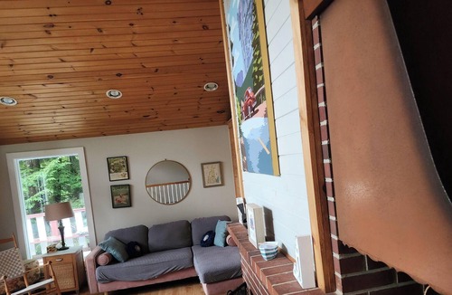 Barnstead House | Lake area Chalet w/Deck, Firepit & Beach Access