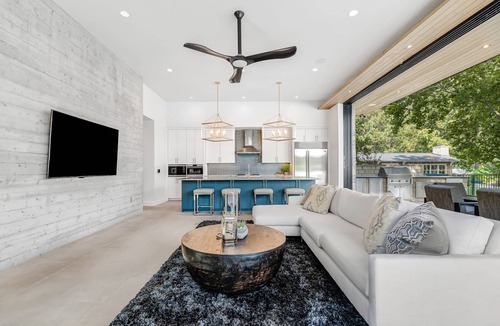 Austin House | Lake Austin Guest House Waterfront: Golf+Wakeboard+SXSW+ACL+F1