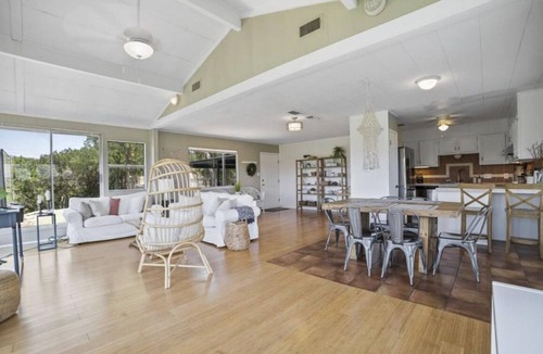 Lower Basin Lake Travis House | Lake Austin Million Dollar Lake views Mins to Downtown