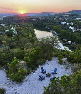 Renaissance Park House | Lake Austin Overlook