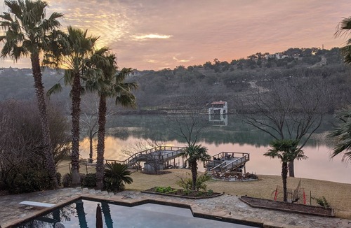 Horseshoe Bend Estates House | LAKE AUSTIN WATERFRONT ESTATE: SUMMER ONLY. MIN 30 DAY RENTAL
