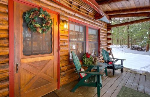 Lake Luzerne House | Lake & Beach Access at Lake Luzerne Cabin!