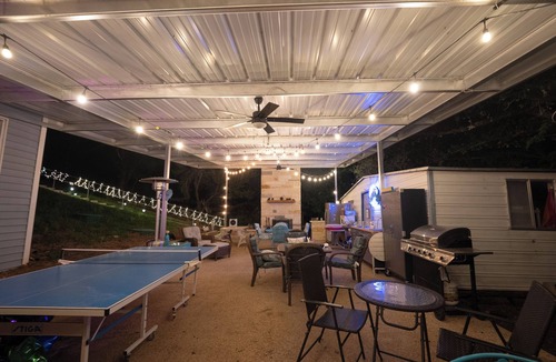 Temple House | Lake Belton Boho Escape - ADA Ramps + RV Parking