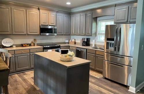 Cobb House | Lake Blackshear Getaway! Pool, BBQ, Firepit & WiFi