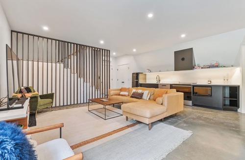 Castleton House | Lake Bomoseen Lake Access, Fire Pit & BBQ