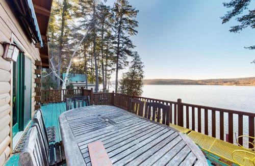 Neshobe Beach House | Lake Bomoseen Log Cabin