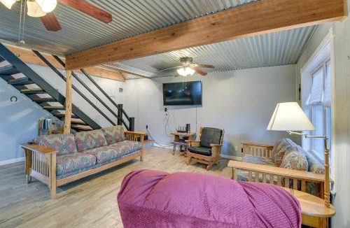 Brownwood House | Lake Brownwood Home w/Private Boat Dock!