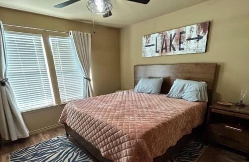 Brownwood House | Lake Brownwood Waterfront