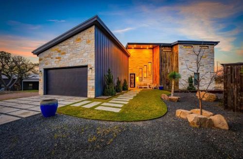 Burnet House | Lake Buchanan - Pool, Hot Tub & Lake Access