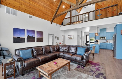 Council Creek South House | Lake Buchanan Stunning Views - 3 BR 3BA Fire Pit