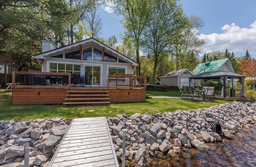 Saint-Leonard-de-Portneuf Ski Chalet | Lake Access | Chalet Le Ptit Leo