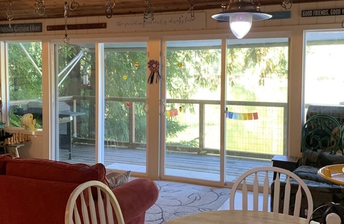 Eatonville Cabin | Lake Cabin