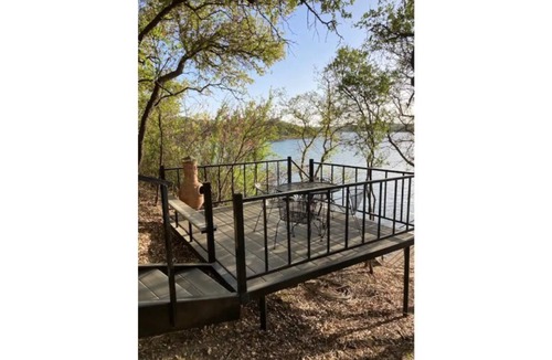 Cisco Cabin | Lake Cabin with private dock and boat parking!