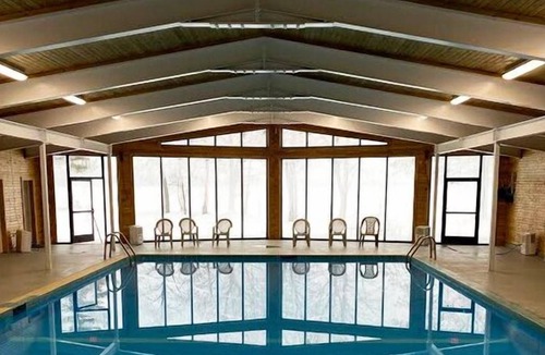 Cadillac Hotel | Lake Cadillac Resort