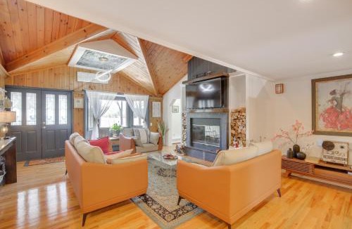 Lake Carmel House | Lake Carmel Access Waterfront Home with Deck!