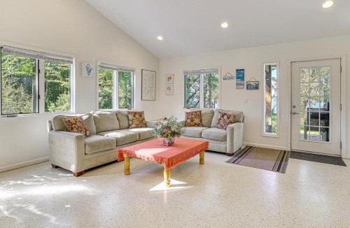 Chazy House | Lake Champlain Retreat with Grill, Fire Pit!