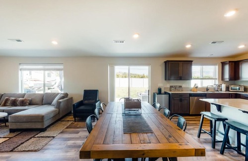 Manson House | Lake Chelan Getaway