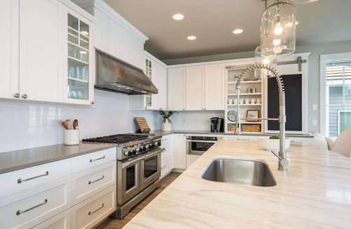 Chelan House | Lake Chelan Minneapolis Beach Waterfront w/dock!