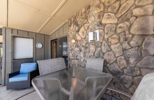 Dillon Apartment | Lake Cliffe 303 Building E