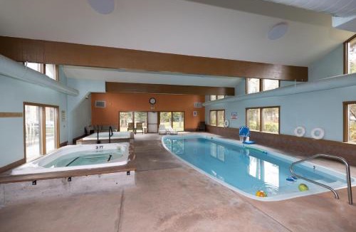 Dillon Apartment | Lake Cliffe 303 Building E