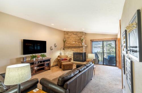 Dillon Apartment | Lake Cliffe 303 Building E