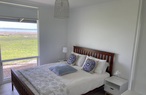 Nangkita Cottage | Lake Cloud