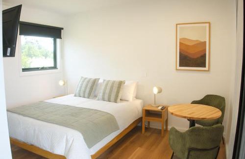 Colac Other | Lake Colac Holiday Park