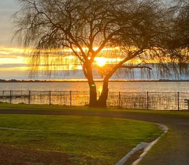 Colac Other | Lake Colac Holiday Park