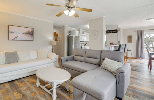 Willis House | Lake Conroe Bliss: Waterfront Home w/Boat Ramp