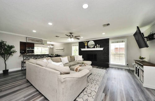 Conroe House | Lake Conroe & Golf Nearby in a Quiet Area