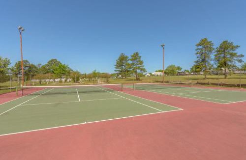 Willis Resort | Lake Conroe Two-Bedroom Cabin 13