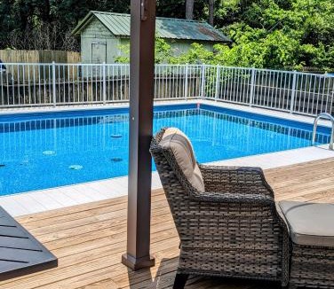 Montgomery House | Lake ConRoy Estates - Unit B with Pool Access