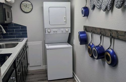 Montgomery Apartment | Lake ConRoy Estates Unit B with Pool Access