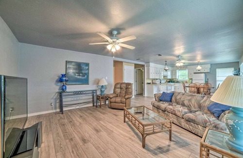 Dinero House | Lake Corpus Christi Vacation home