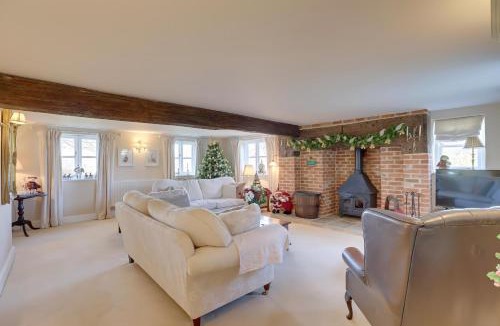 Swindon House | Lake Cottage