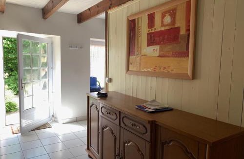Caurel House | Lake Cottage, in a small village