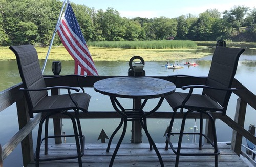 Waterport Cottage | Lake Country Waterfront Experience