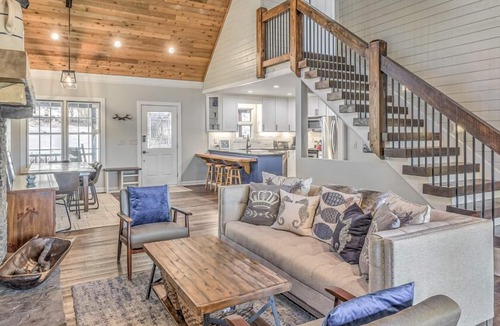 Morganton Cabin | Lake Cove Oasis - Waterfront on Lake Blue Ridge | Private Yard and Dock | Pet Friendly