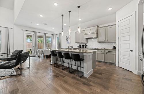 Little Elm House | Lake Cove Retreat