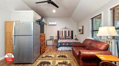Miami House | Lake Cozy Cabin Incredible for Water Sports in Miami, Oklahoma