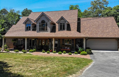 Sloans Valley House | Lake Cumberland LakehousenSleeps 26 Guests!
