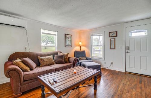 Afton House | Lake Days, BBQs & Fireside Nights: Afton Retreat