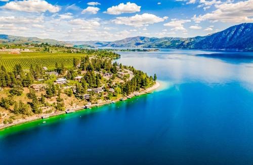 Wapato Point House | Lake Daze at Wapato Point