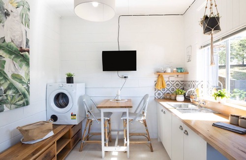 Conjola Park House | Lake Daze- sit back and relax