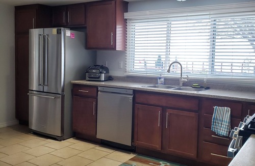 Levergood Beach Cottage | Lake Erie Escape Cottage - escape and explore